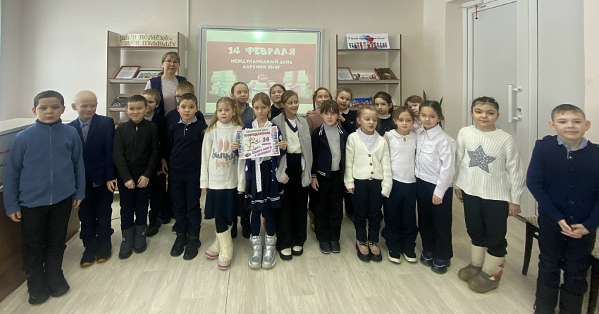 Познавательная беседа «Что значит подарить книгу».